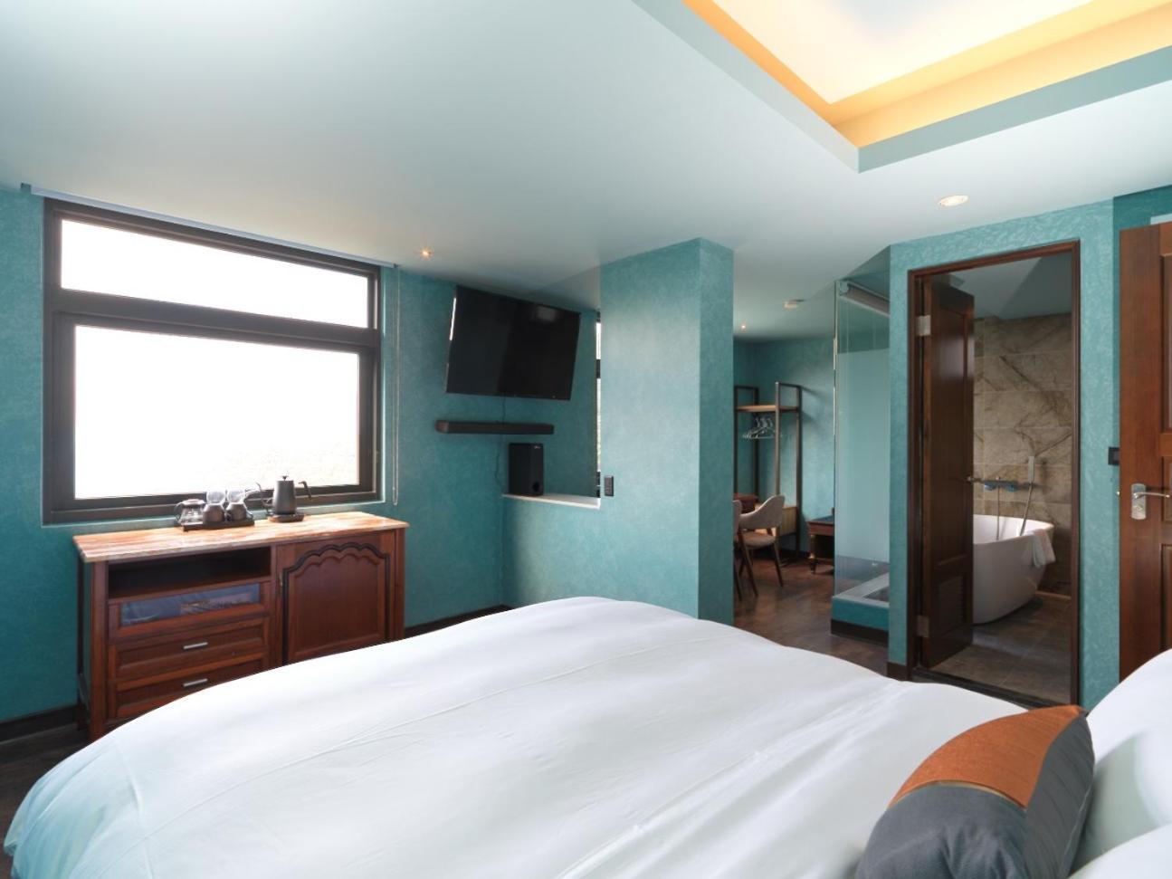 Daybreak Bed & Breakfast Jiufen Exterior photo